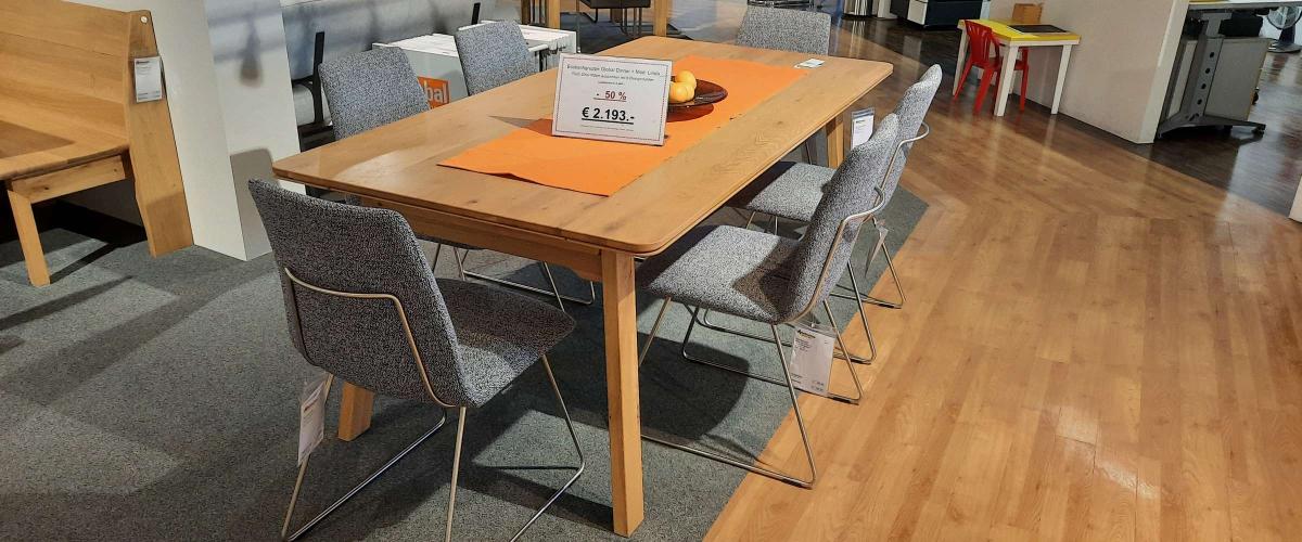 Tavolo  Global Diner & sedie mod. Linda